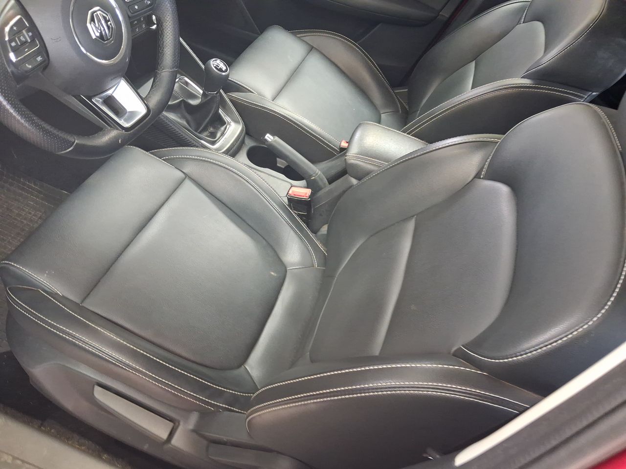 Mercedes-Benz A250 — foto 25 de 35