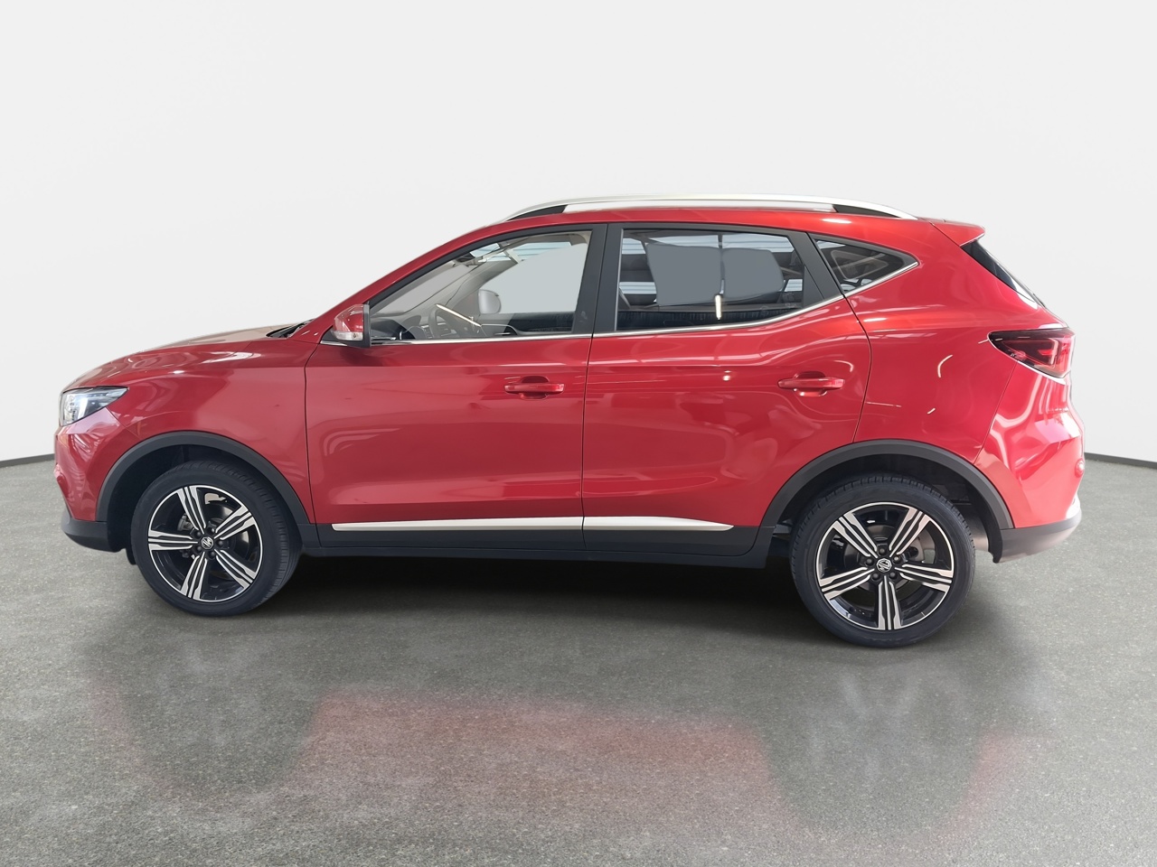 Mercedes-Benz A250 — foto 5 de 35