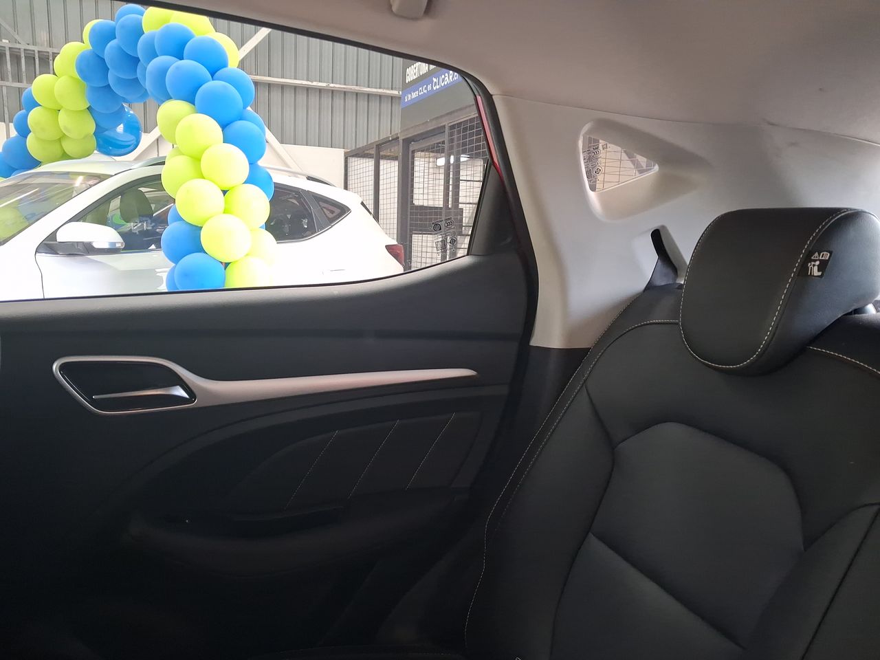 Mercedes-Benz A250 — foto 13 de 35