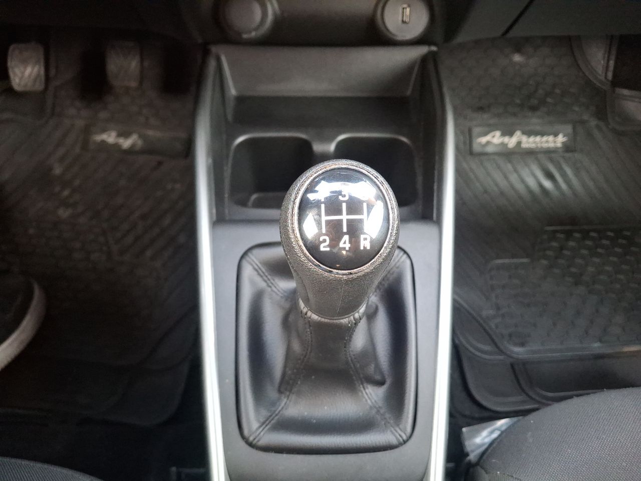 SUZUKI - 28