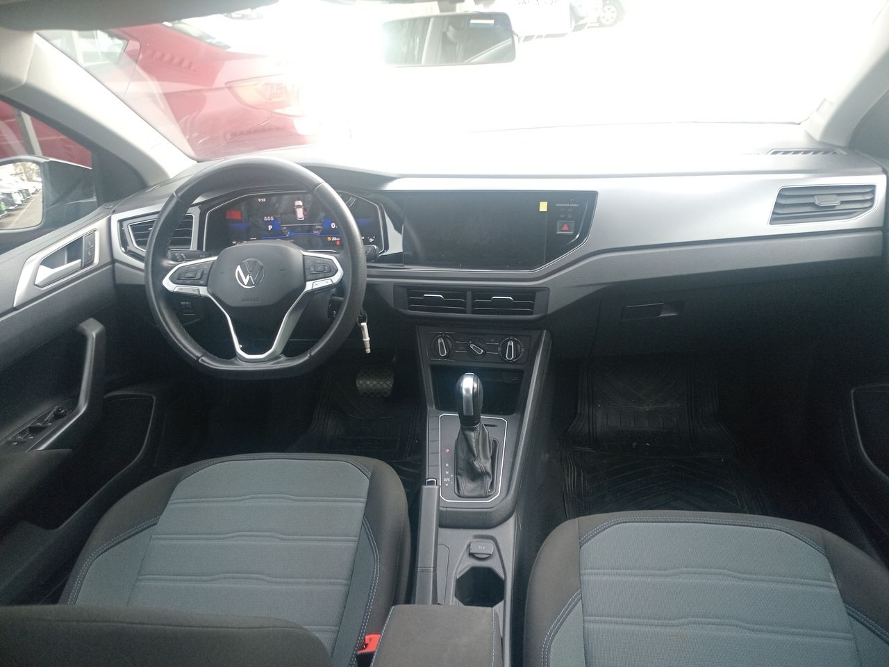 Volkswagen Nivus — foto 23 de 26