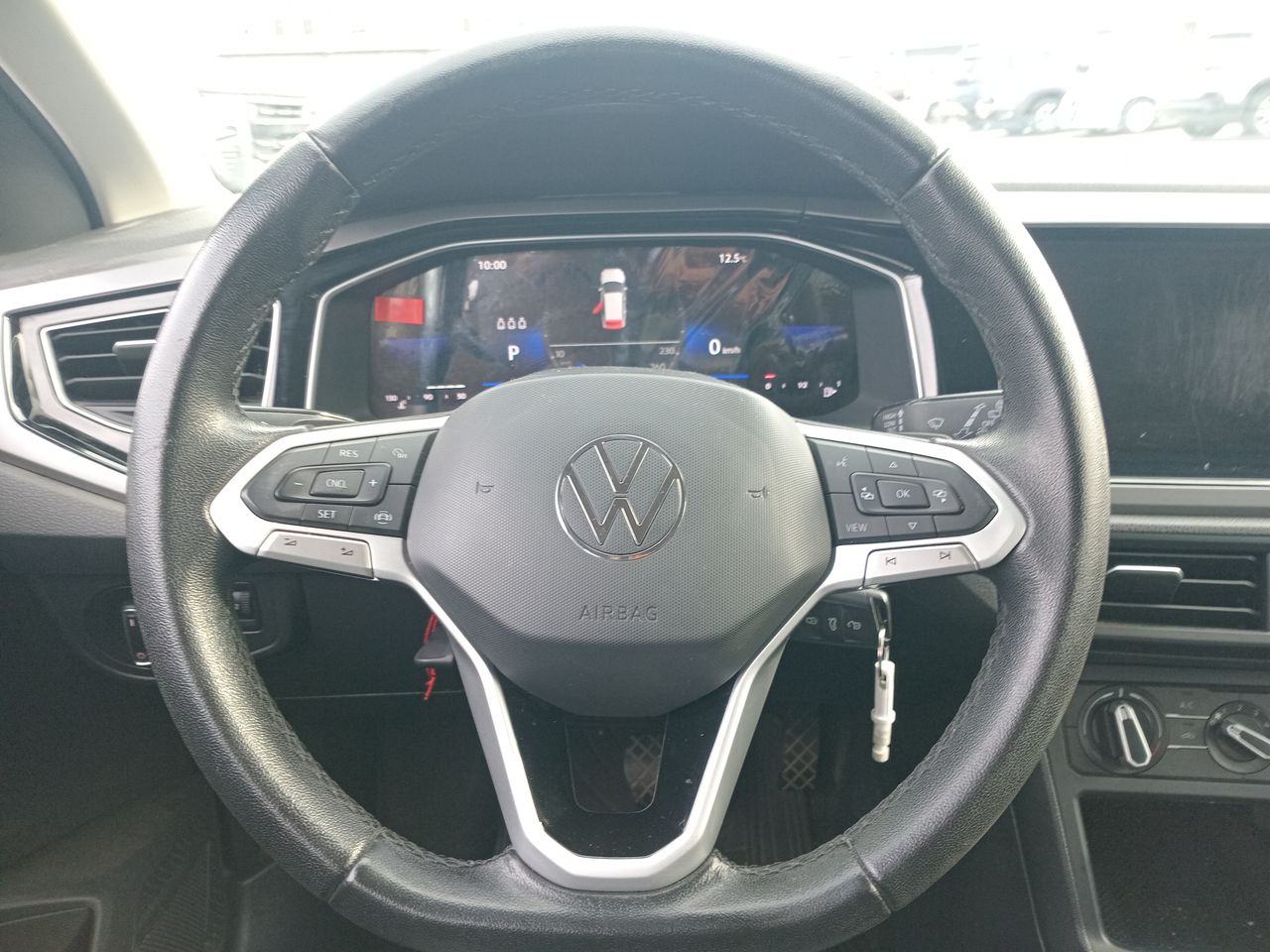 Volkswagen Nivus — foto 16 de 26