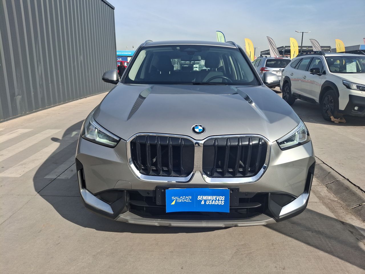 BMW - 2