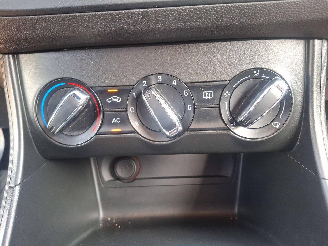 MG Zs — foto 19 de 21