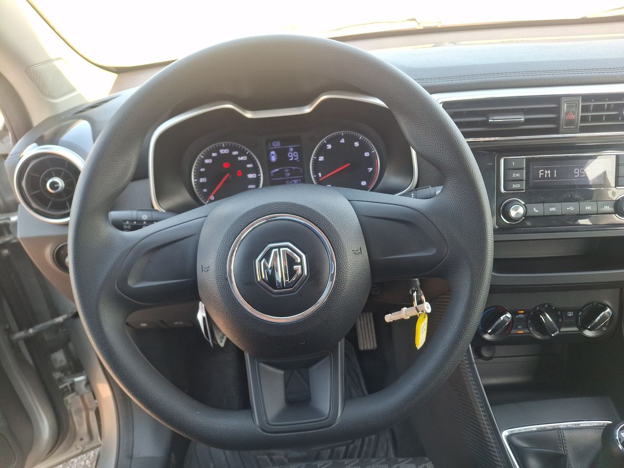MG Zs — foto 16 de 21