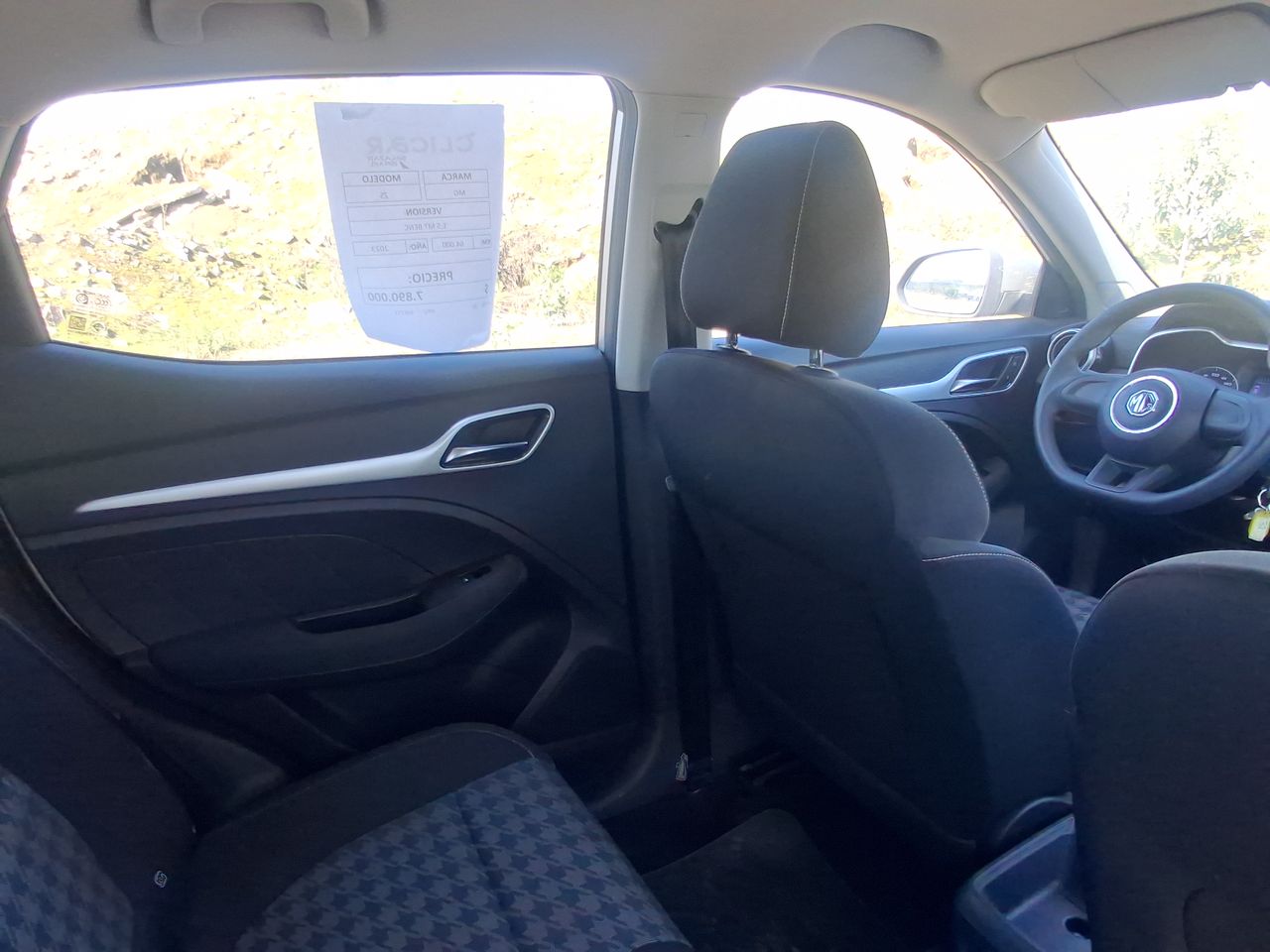 MG Zs — foto 8 de 21