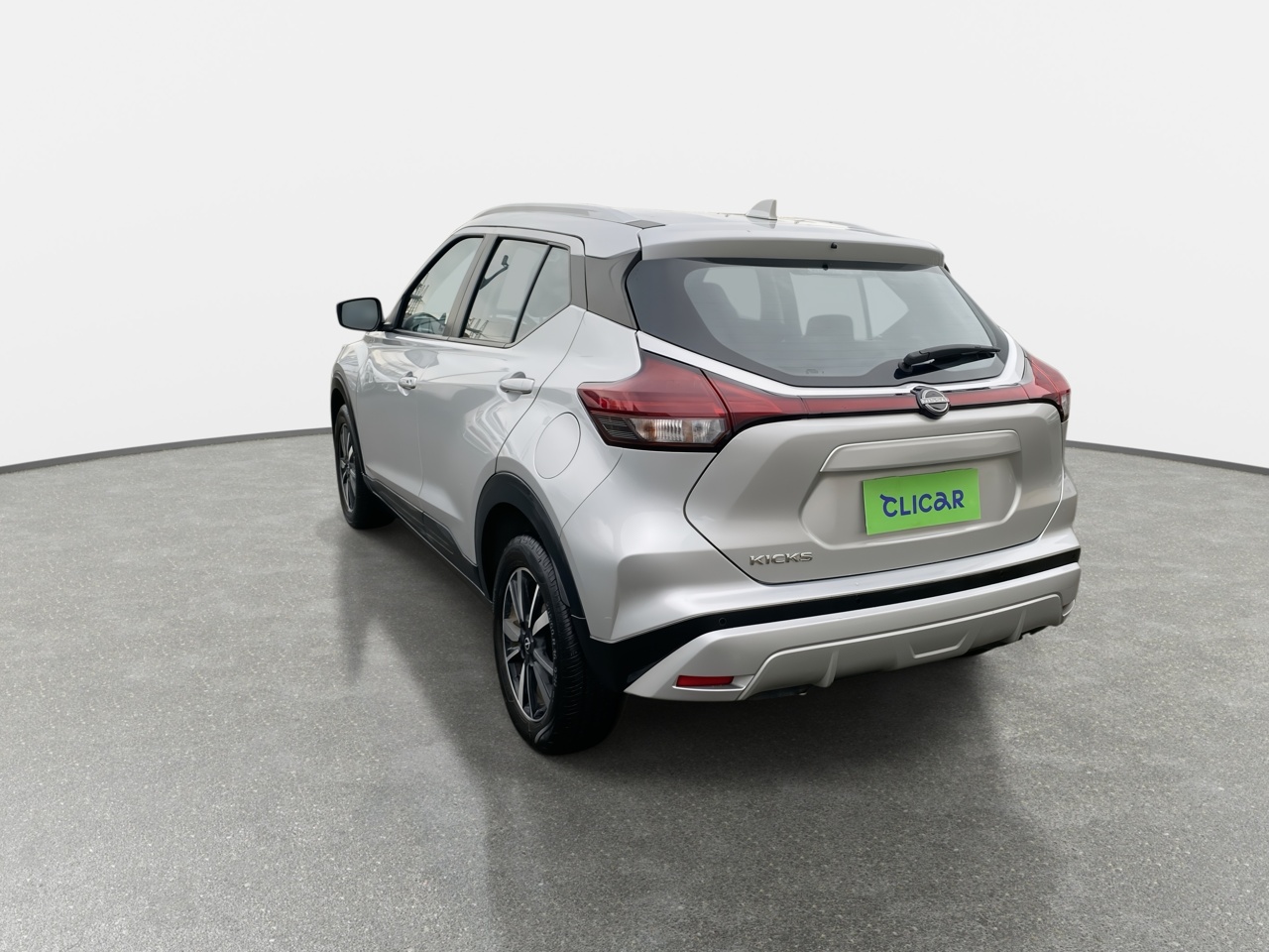 NISSAN - 5