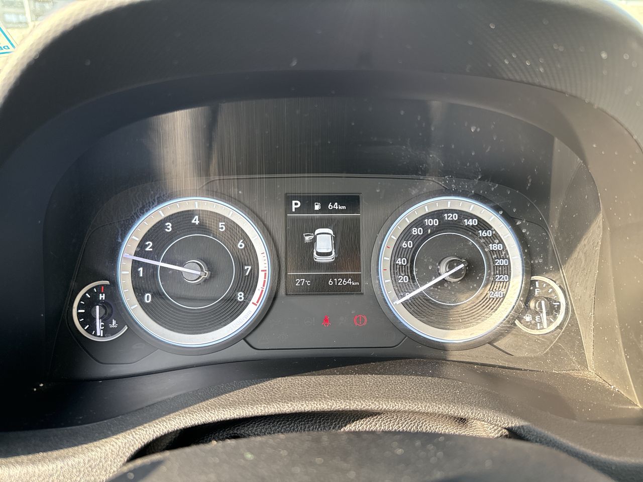 HYUNDAI - 18