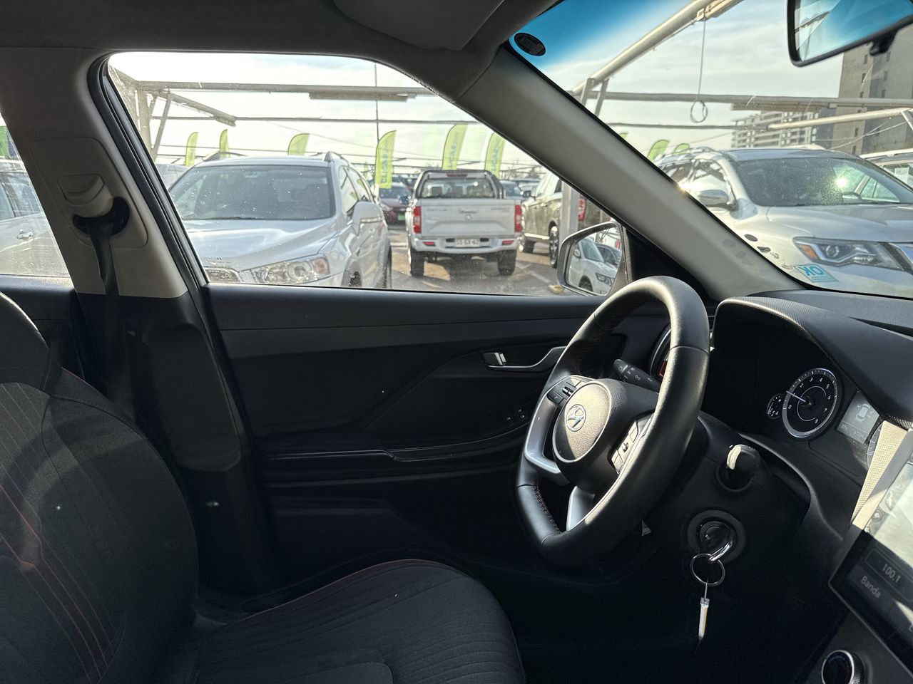 HYUNDAI - 8