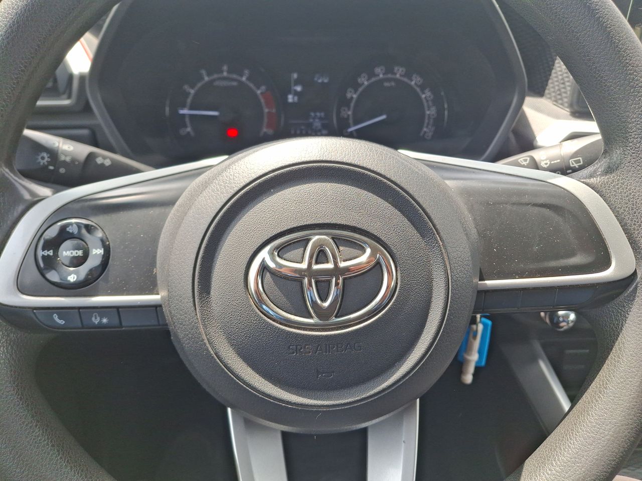 TOYOTA - 24
