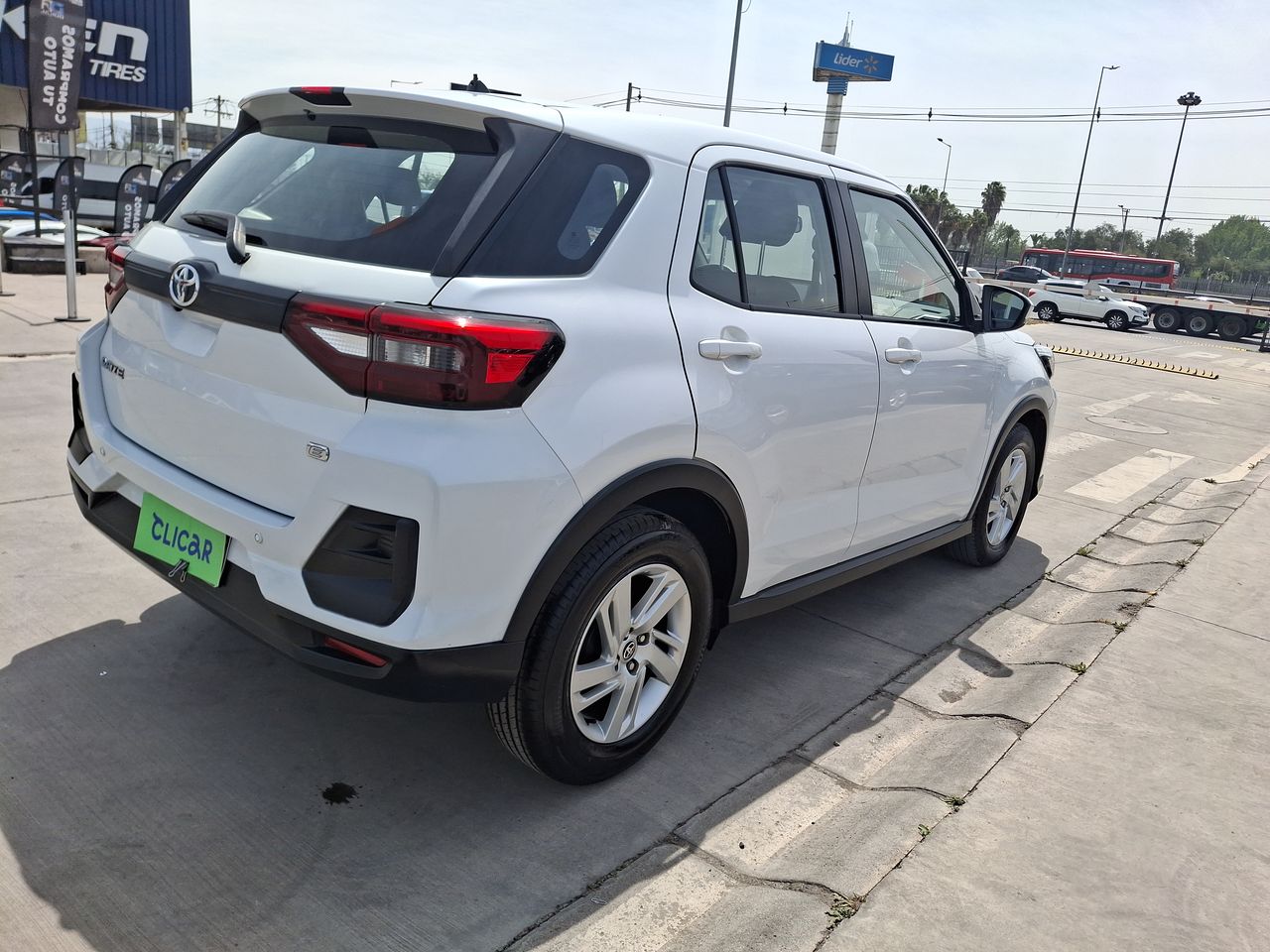 TOYOTA - 7