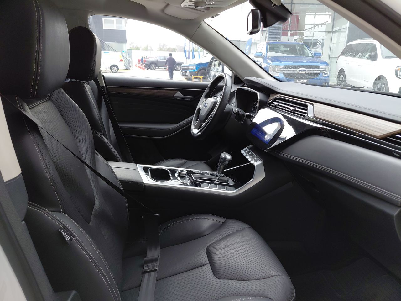 Ford Territory — foto 17 de 35