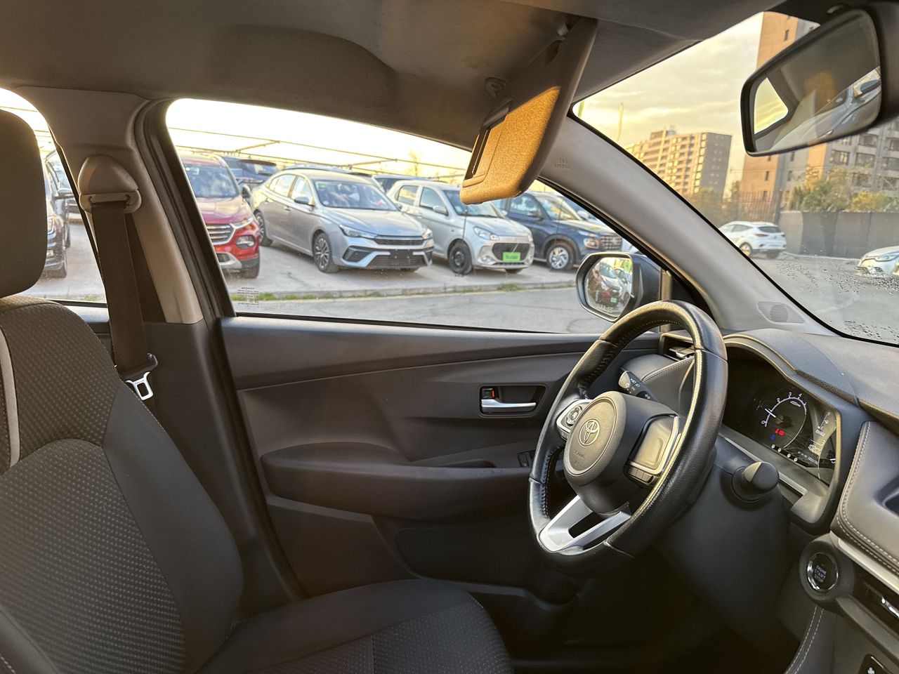 TOYOTA - 8
