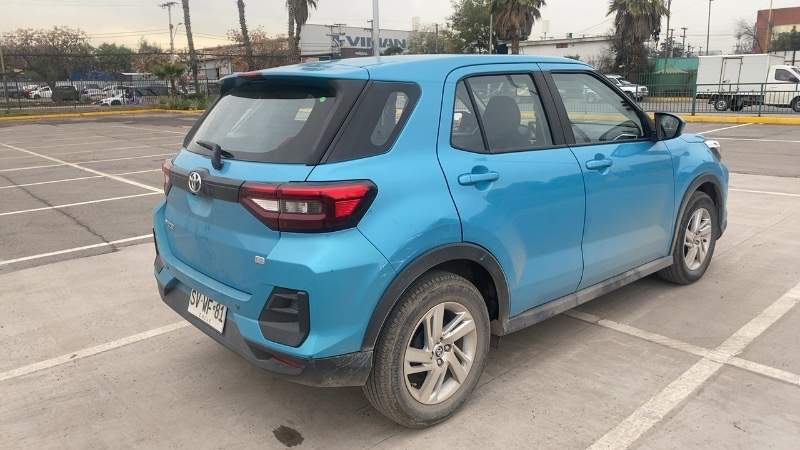 TOYOTA - 4