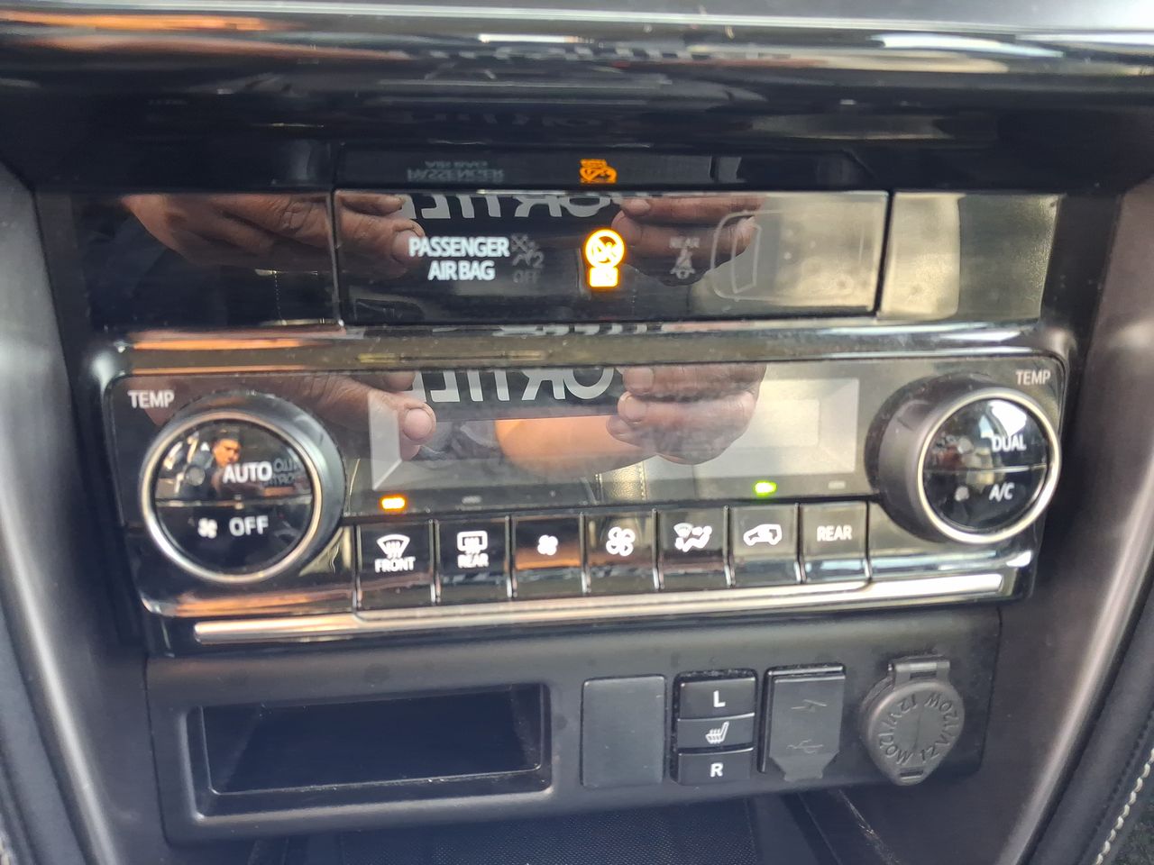TOYOTA - 21