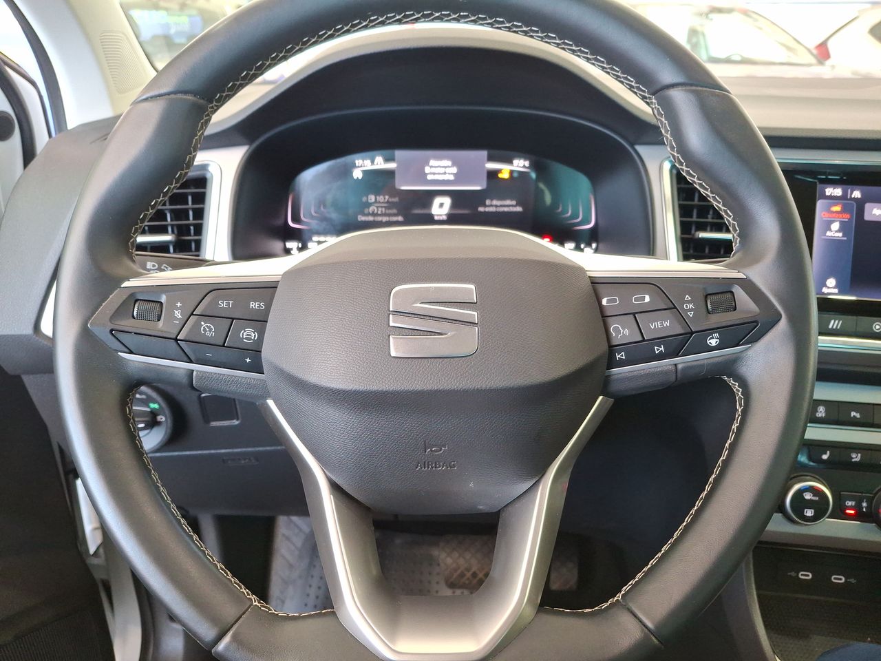 SEAT - 25