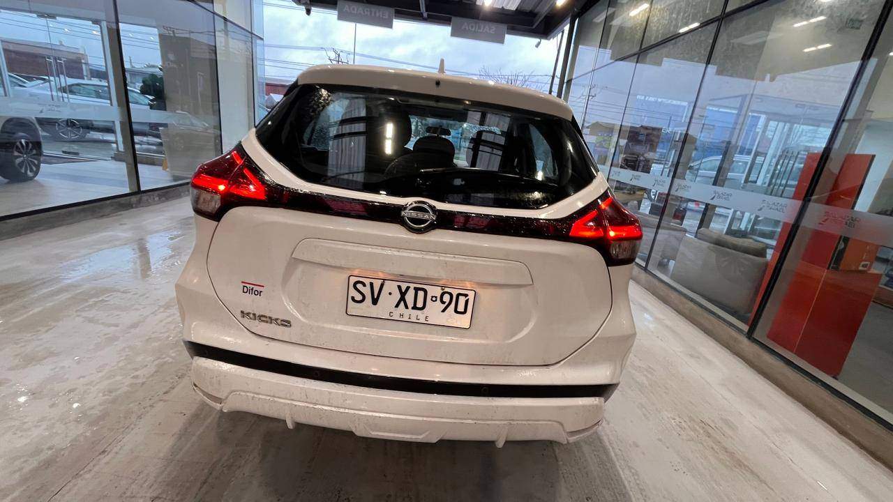 NISSAN - 5