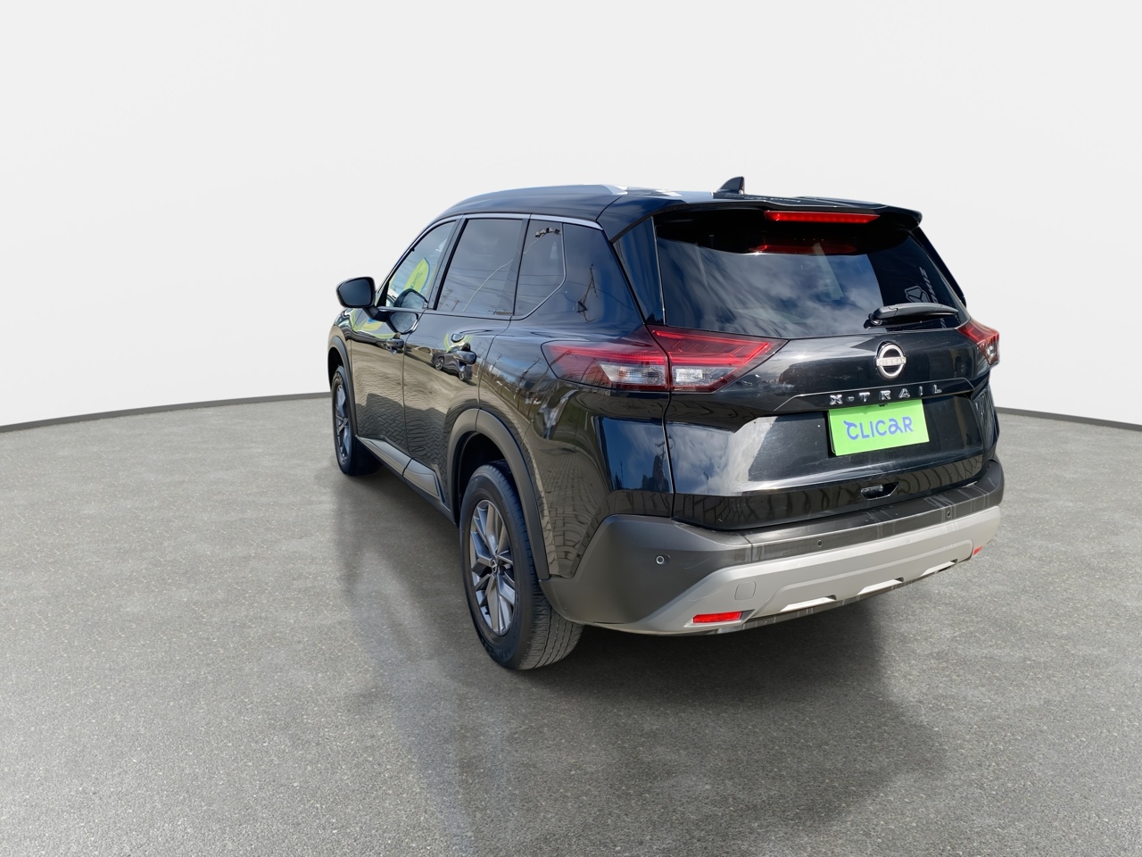 NISSAN - 5