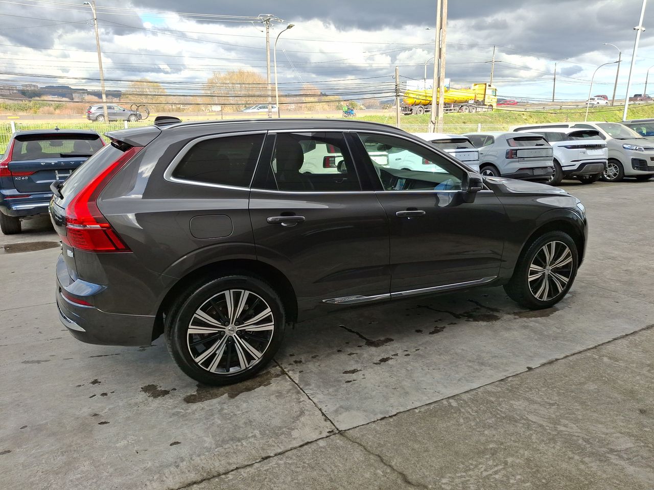 VOLVO - 7