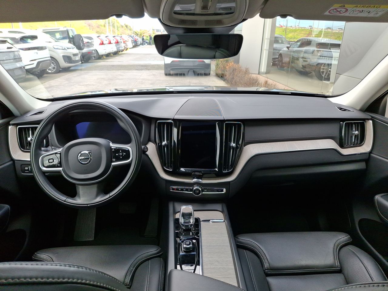 VOLVO - 9