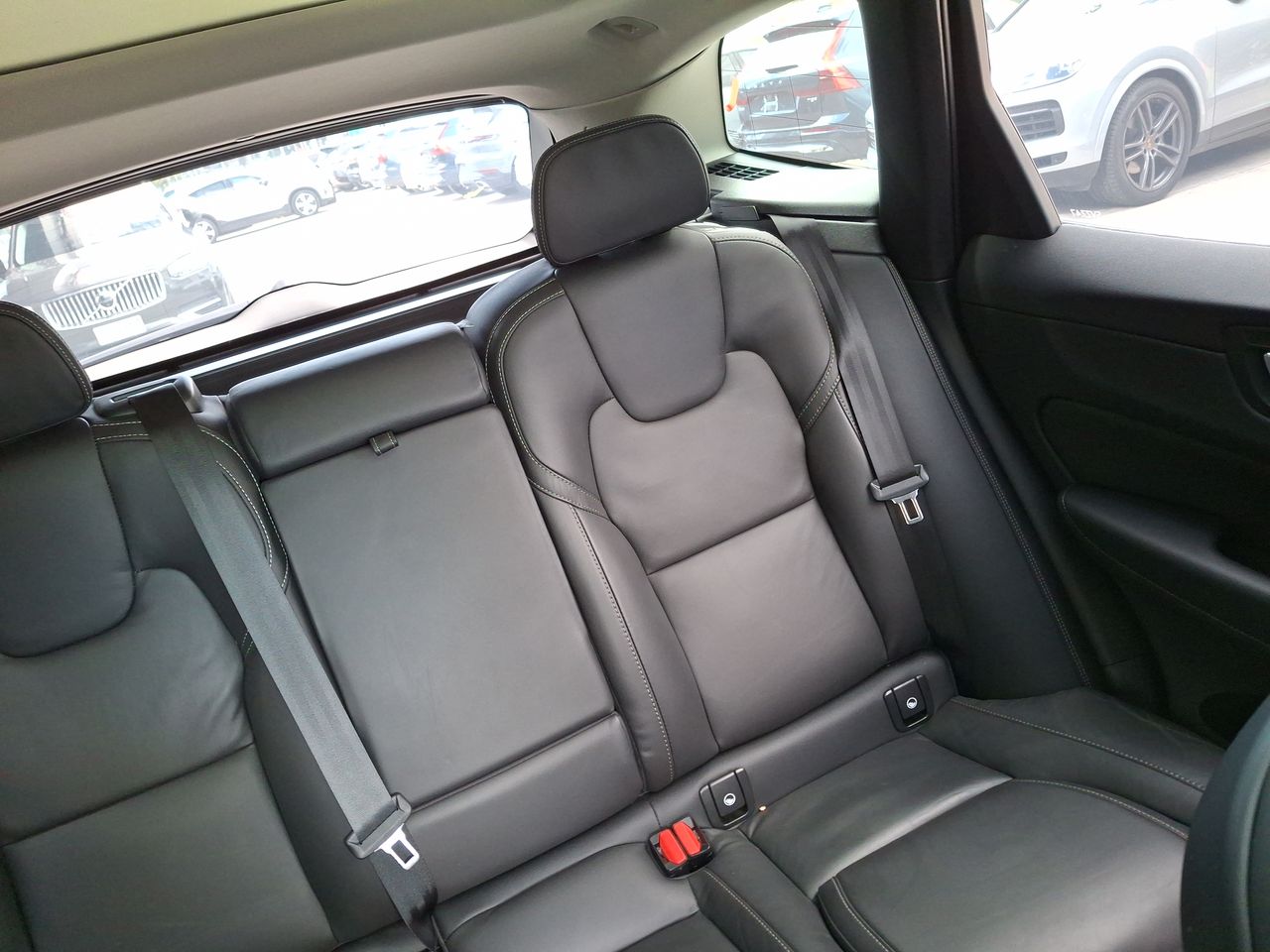 VOLVO - 14