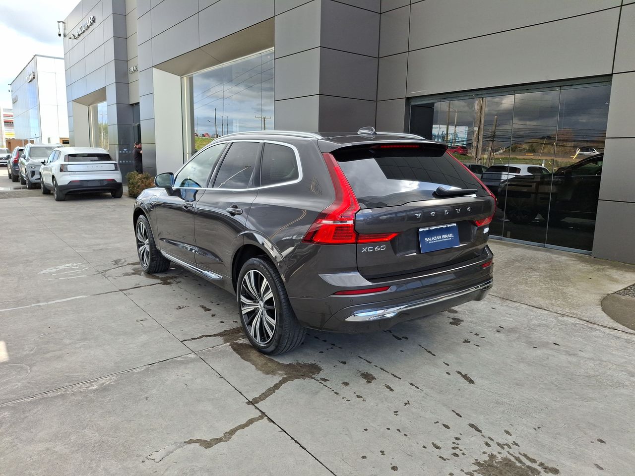 VOLVO - 5
