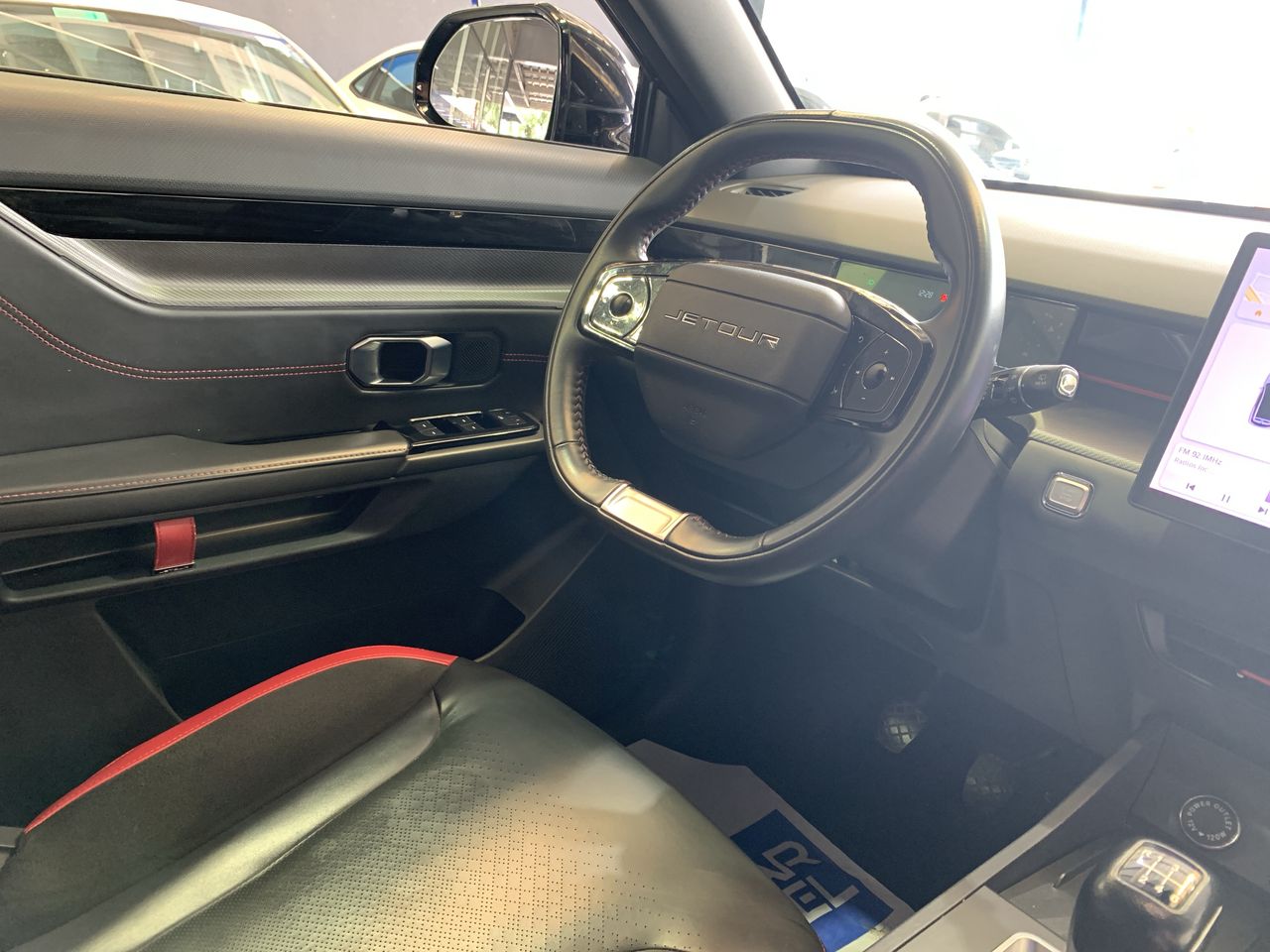 JETOUR - 15