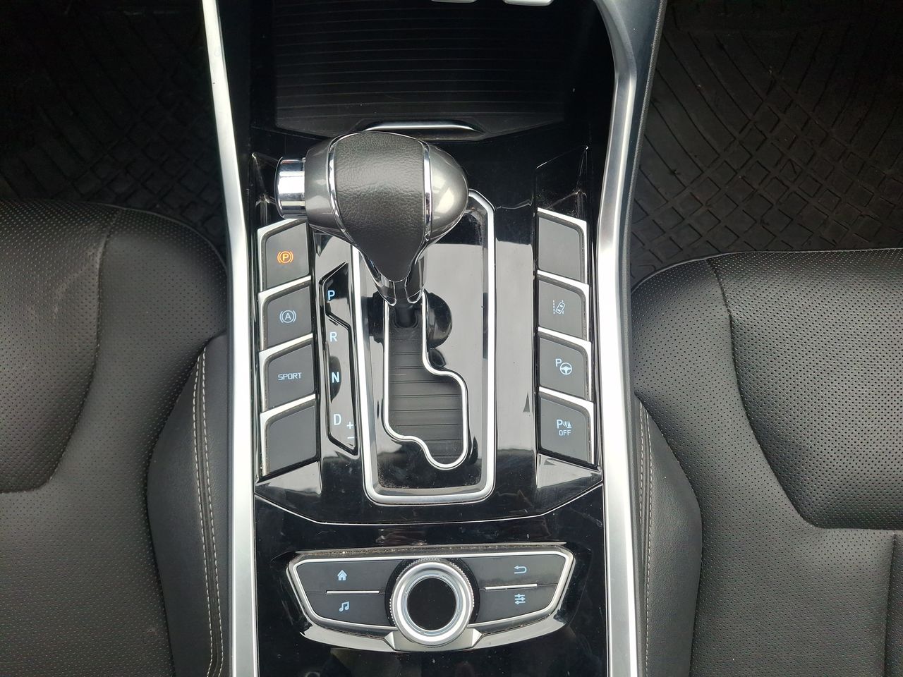 Ford Territory — foto 23 de 25