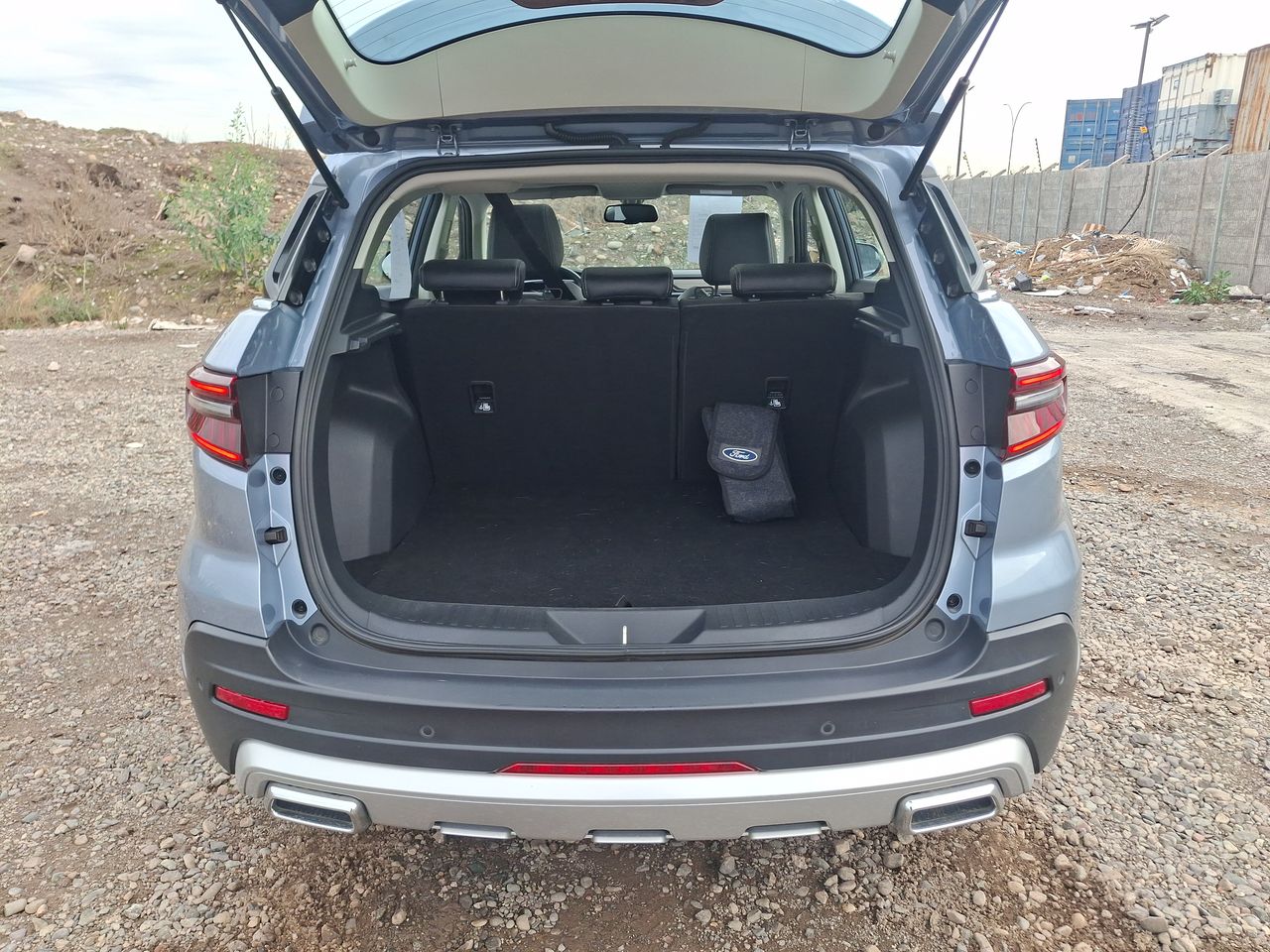 Ford Territory — foto 14 de 25