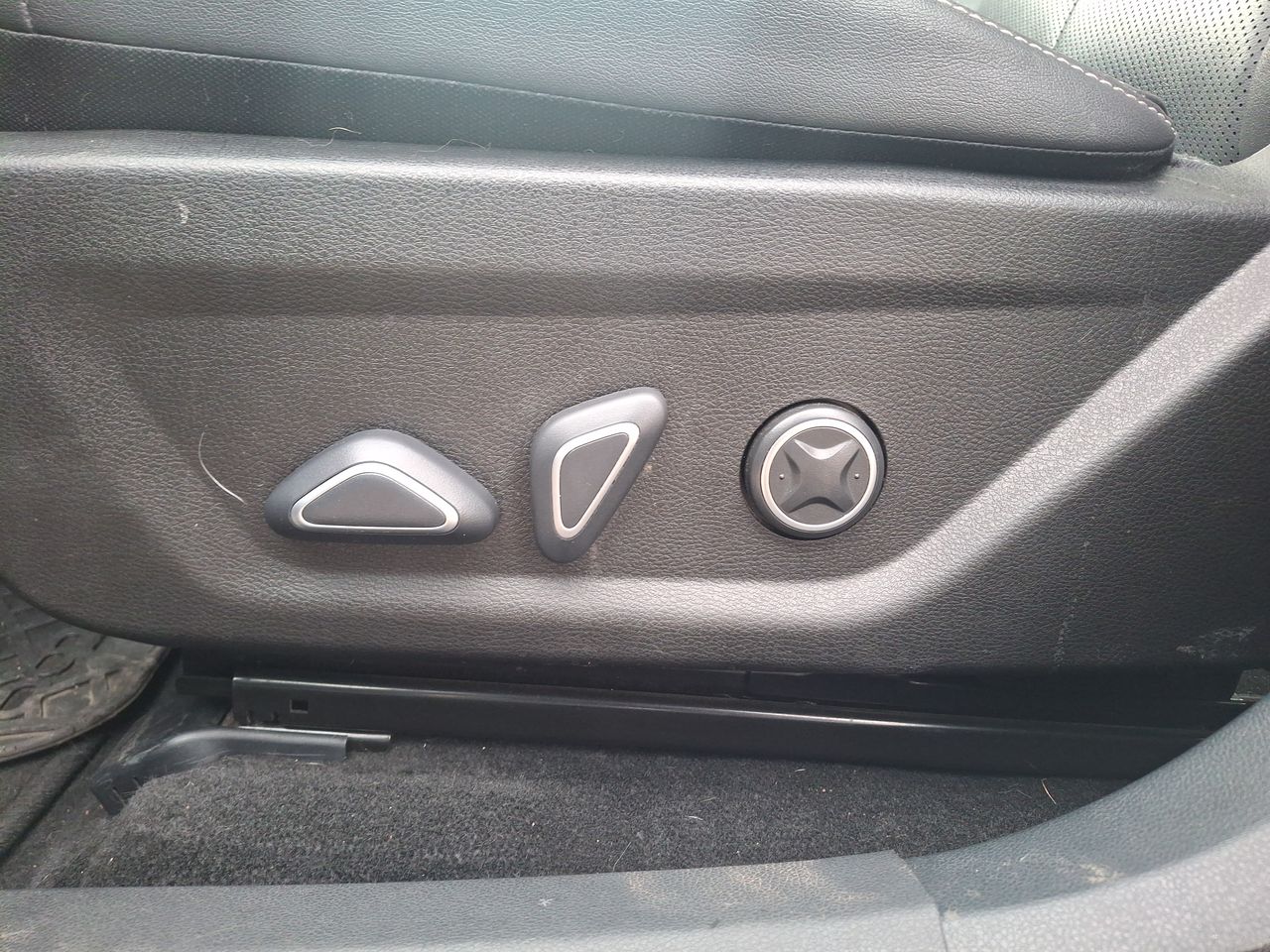 Ford Territory — foto 16 de 25