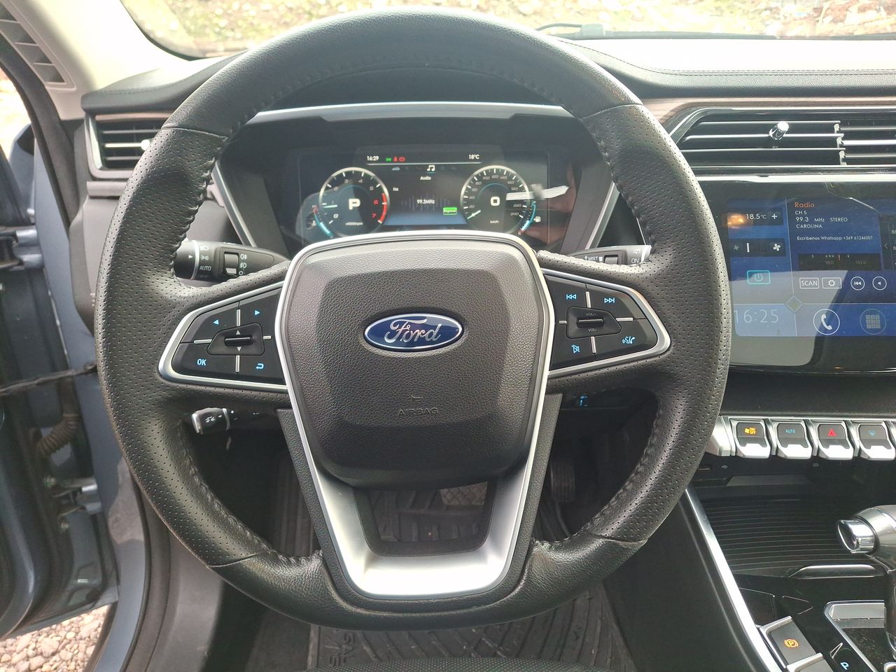Ford Territory — foto 17 de 25