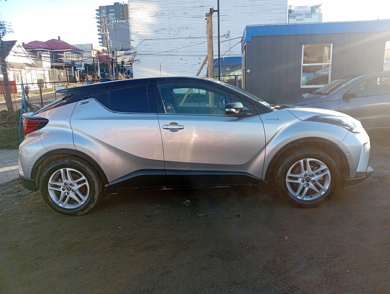 TOYOTA - 8