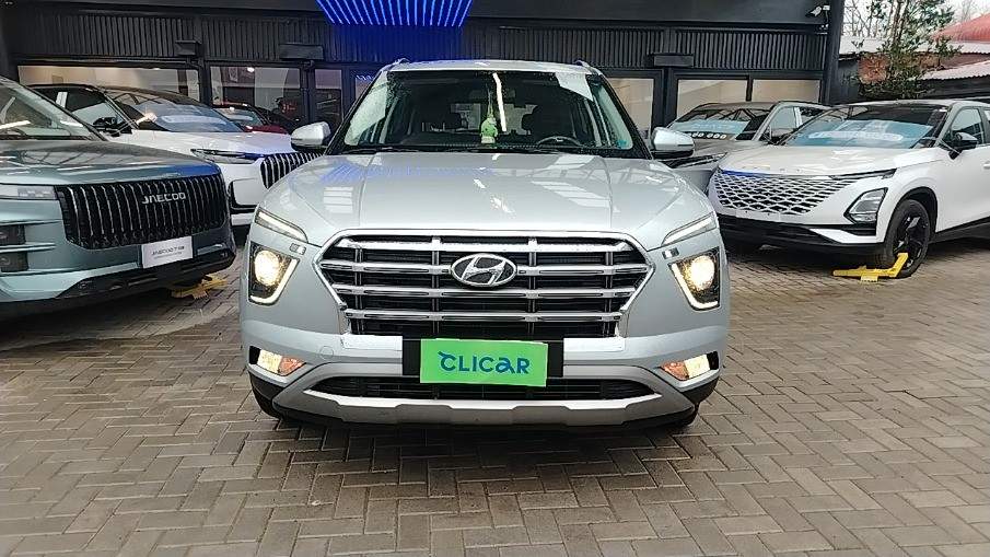 HYUNDAI - 2