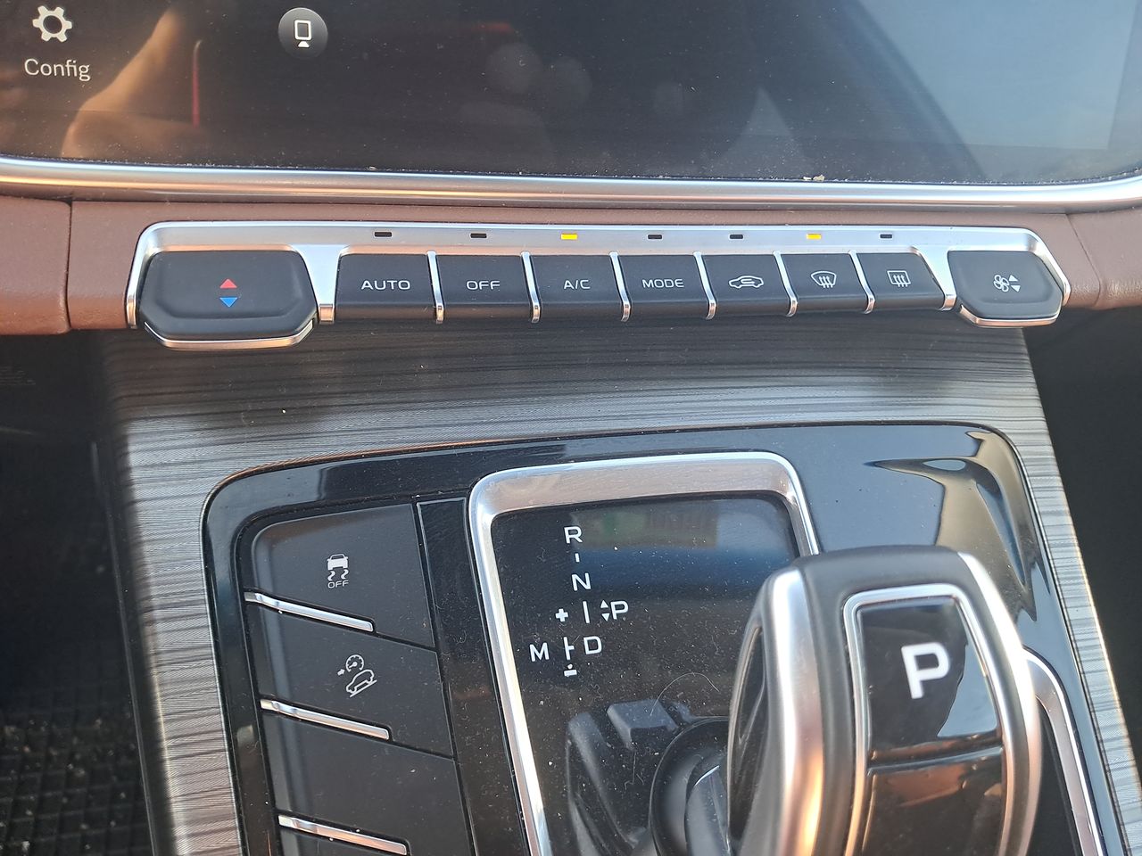 GEELY - 29