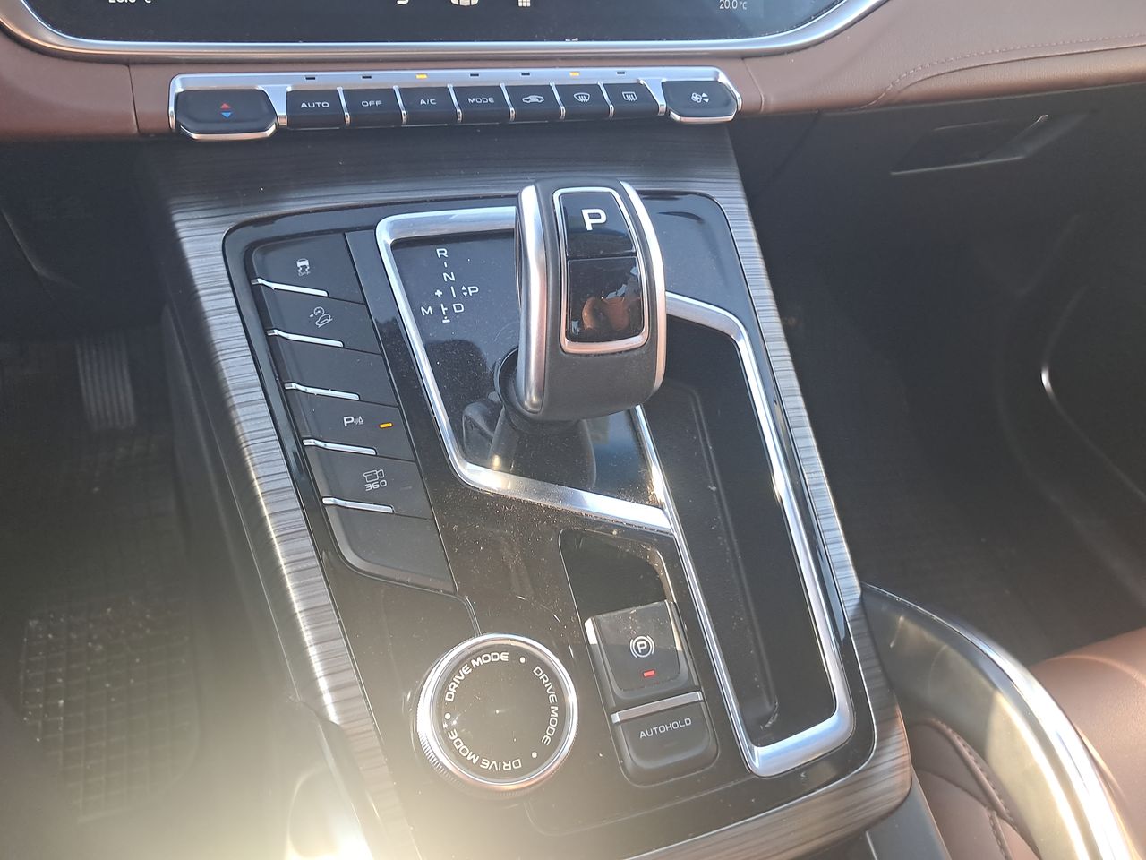 GEELY - 30