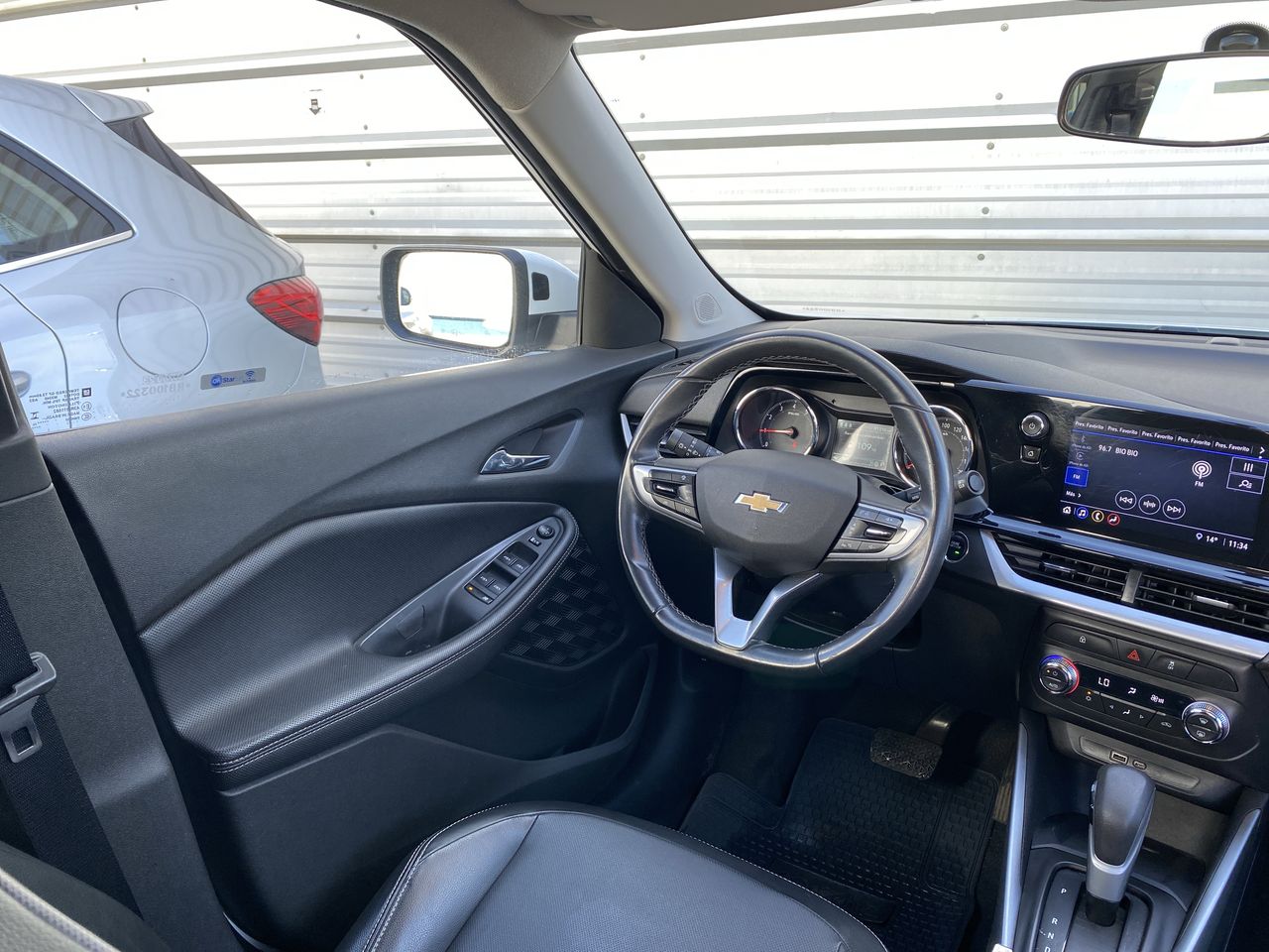 Chevrolet Montana — foto 17 de 36