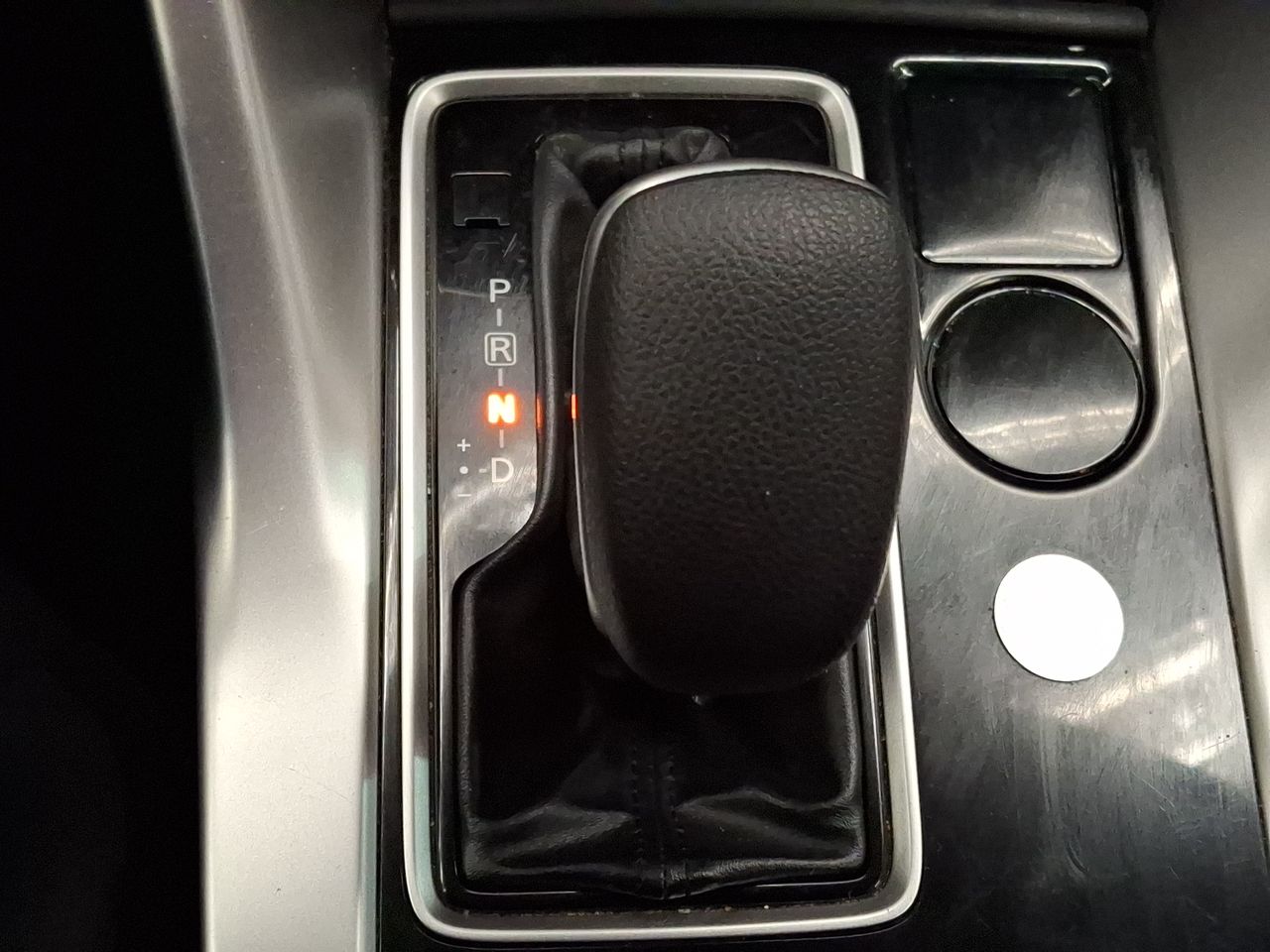 Mitsubishi Eclipse Cross — foto 23 de 26