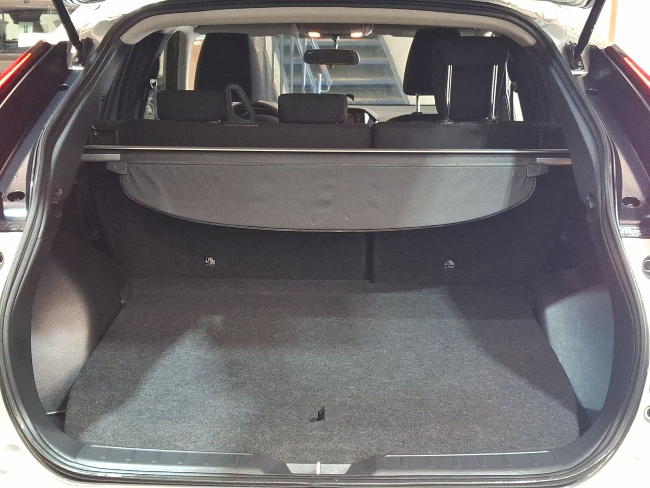 Mitsubishi Eclipse Cross — foto 14 de 26