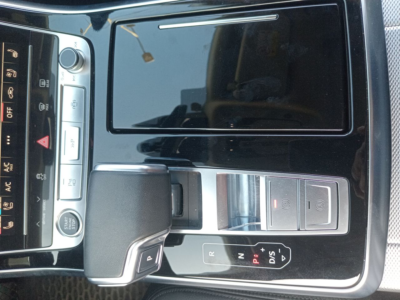 AUDI - 31