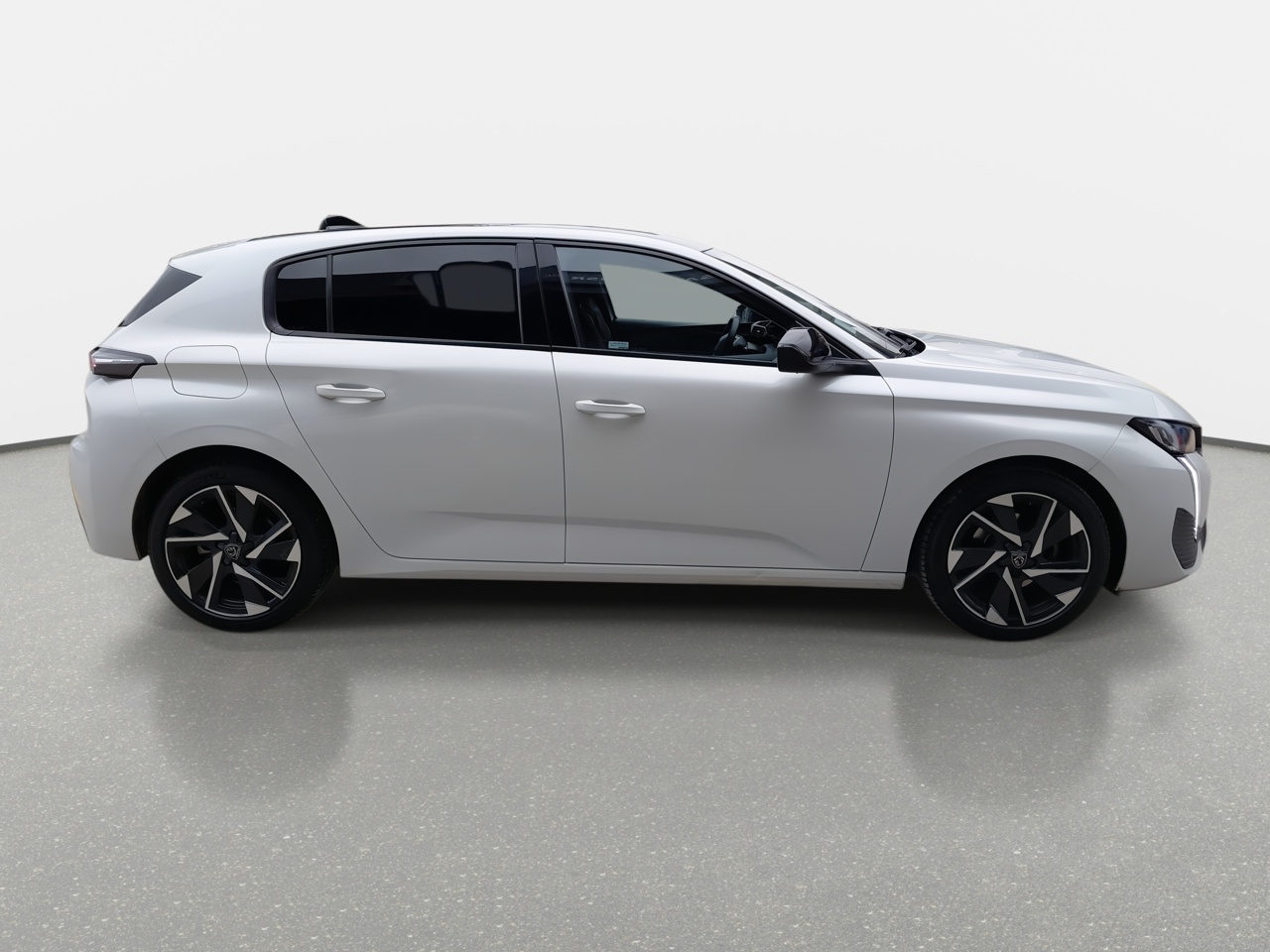 Peugeot 308 — foto 9 de 34