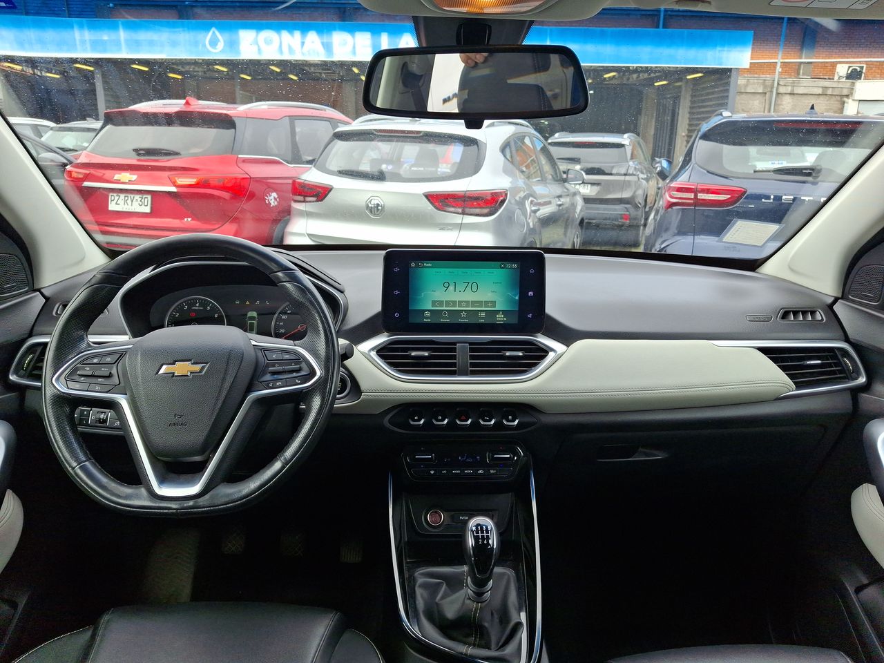 Chevrolet Captiva — foto 25 de 30