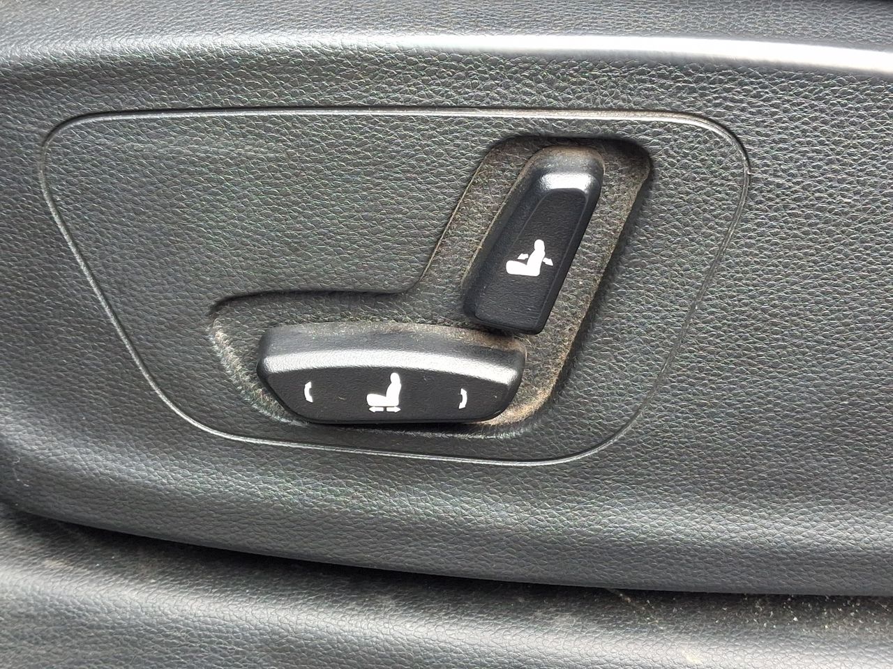 Chevrolet Captiva — foto 16 de 30