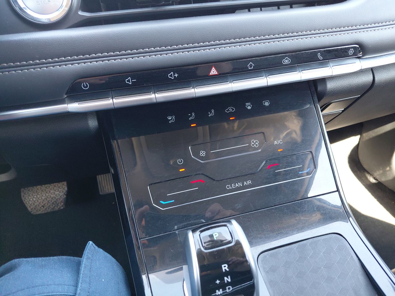 Audi Q3 — foto 32 de 36