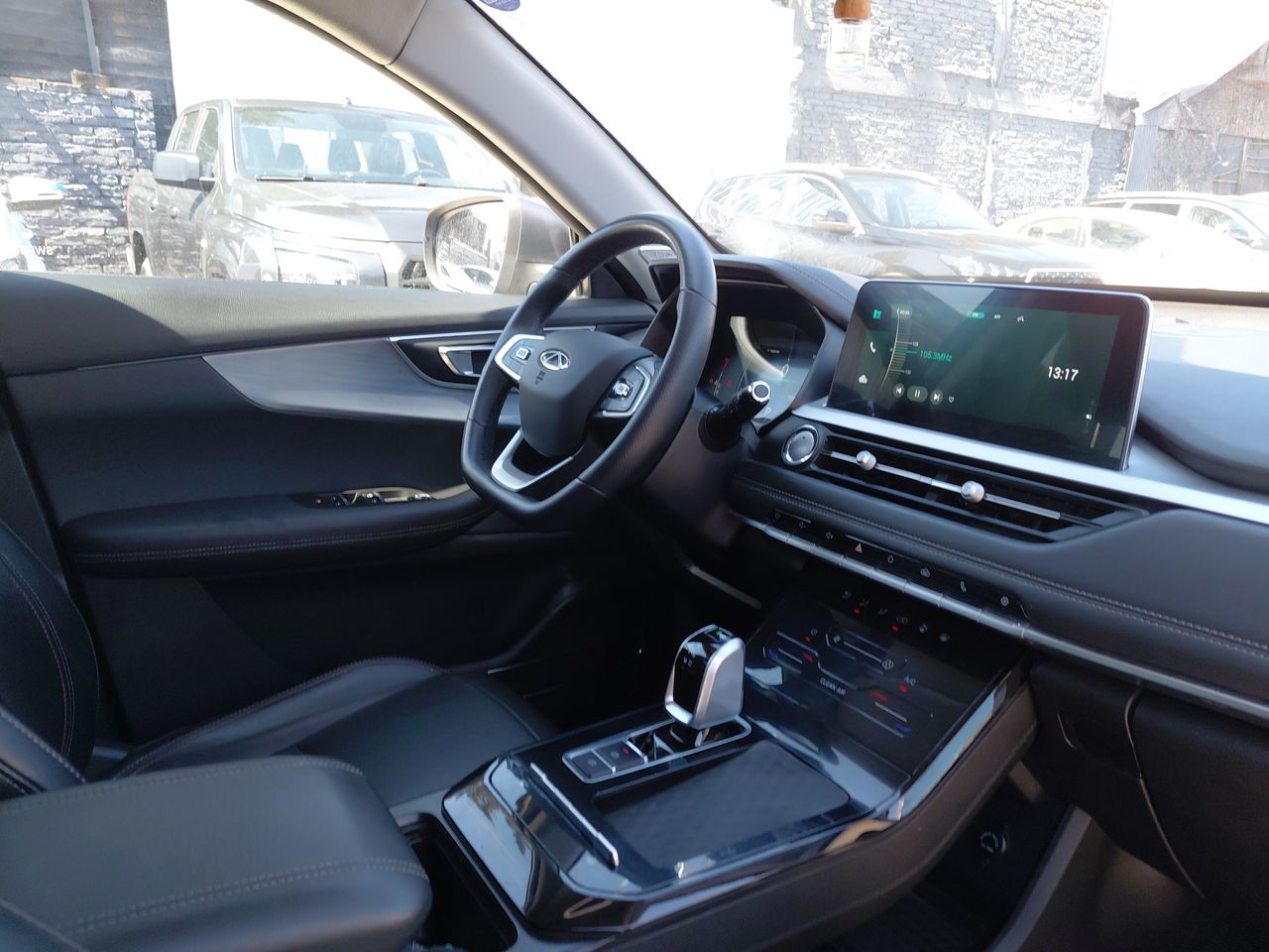 Audi Q3 — foto 17 de 36