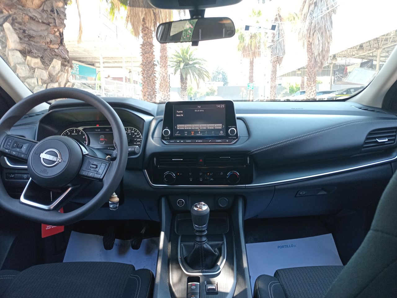 NISSAN - 9