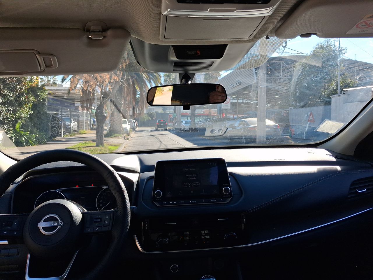 NISSAN - 23