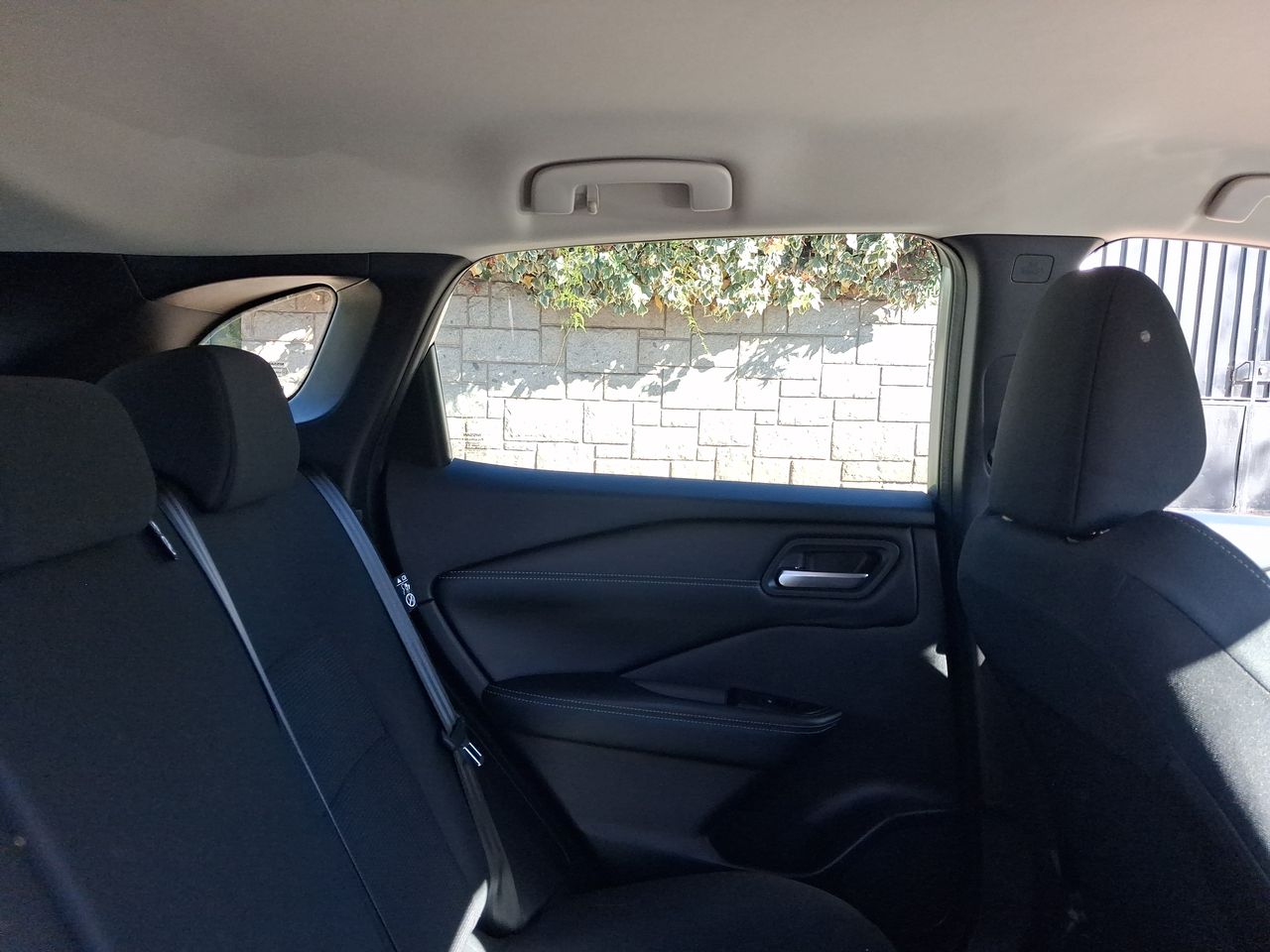 NISSAN - 5