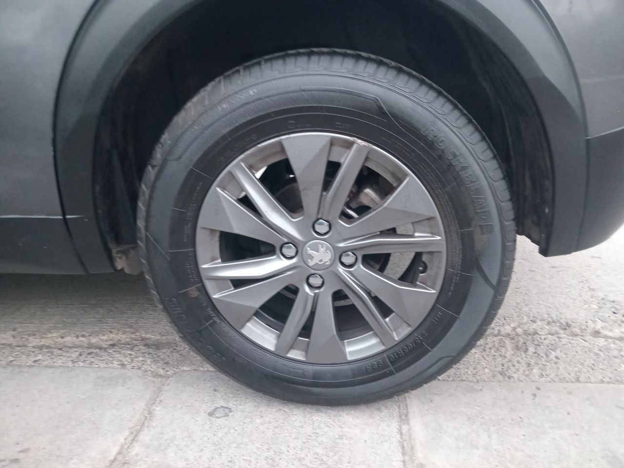 Peugeot 2008 — foto 16 de 34