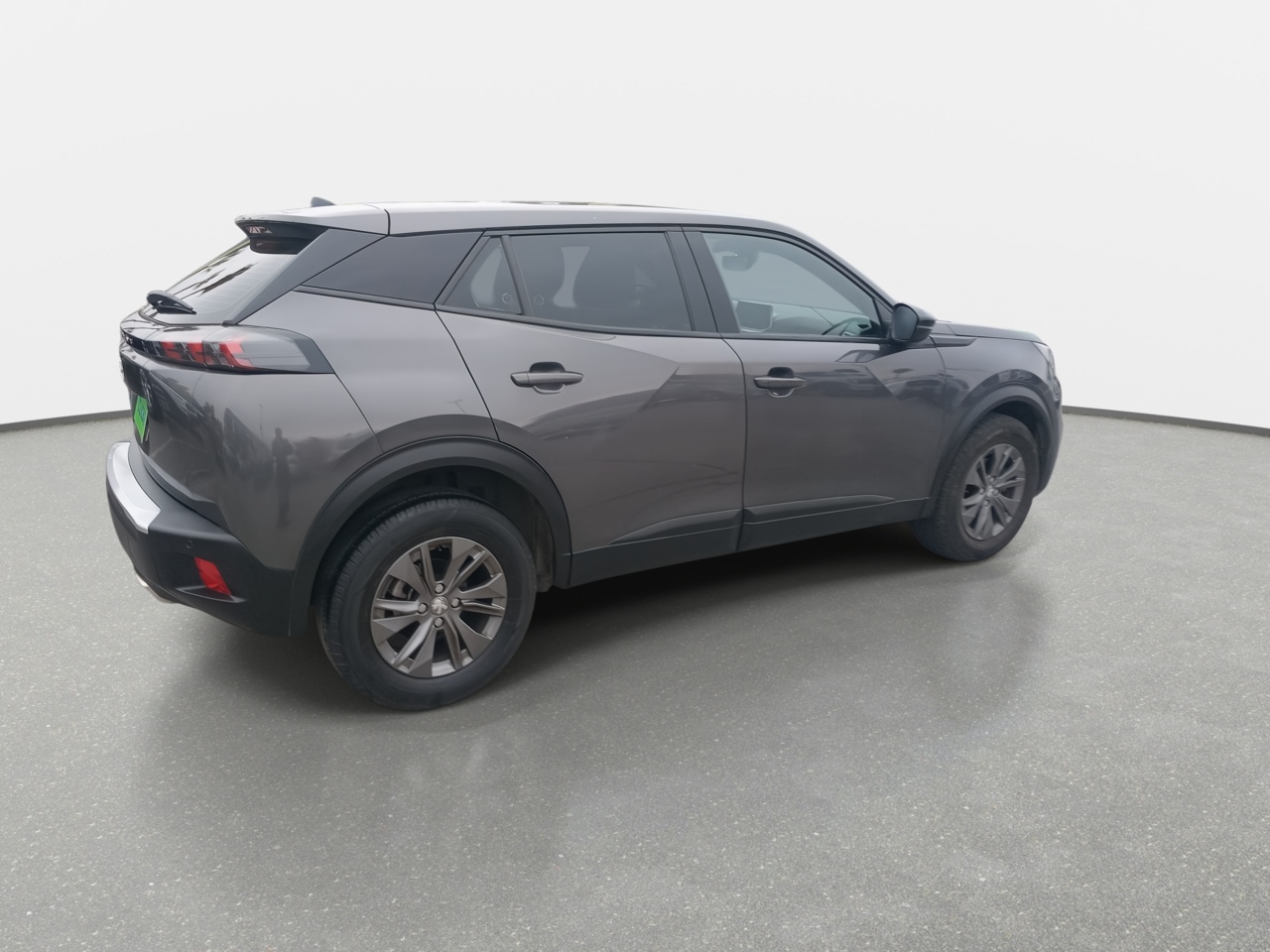 Peugeot 2008 — foto 8 de 34