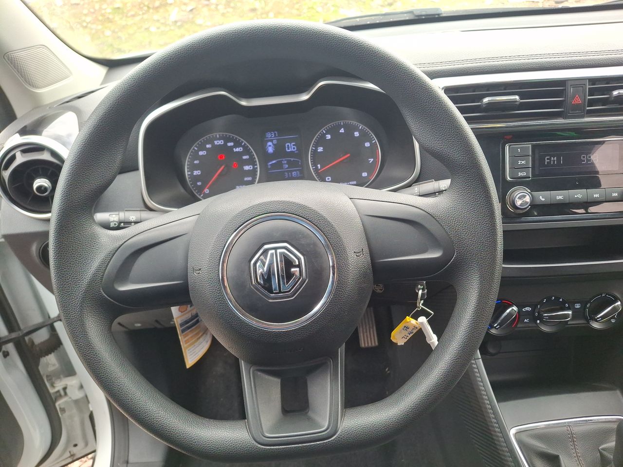 MG Zs — foto 16 de 21